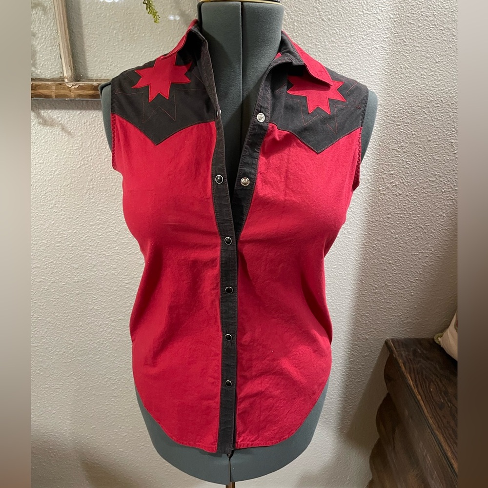 Vintage Western Style Snap Front Sleeveless Shirt / Vest